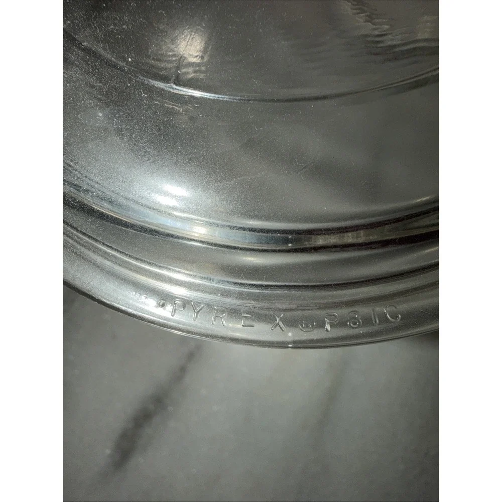 Vintage CORNING WARE LA SAUGE, P-81-B SAUCE PAN W/ LID,‎ 1 PINT